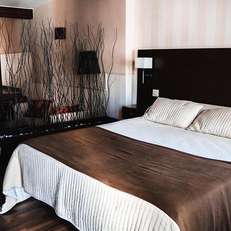 Hotel Rural Plaza Mayor Чинчон Экстерьер фото